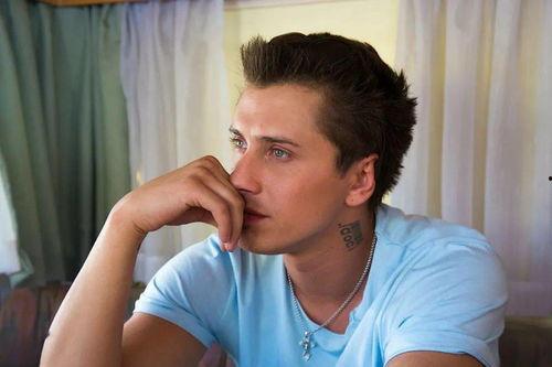 娱乐吃瓜酱俄罗斯帅哥,娱乐吃瓜酱带你领略异国风情魅力